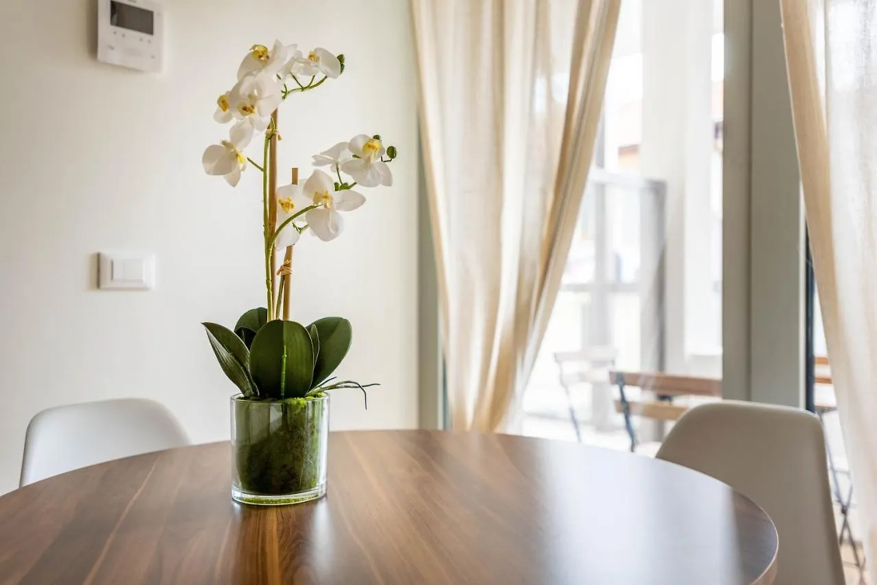 Luvi - De Rolandi - Il Cortile Milano Apartman