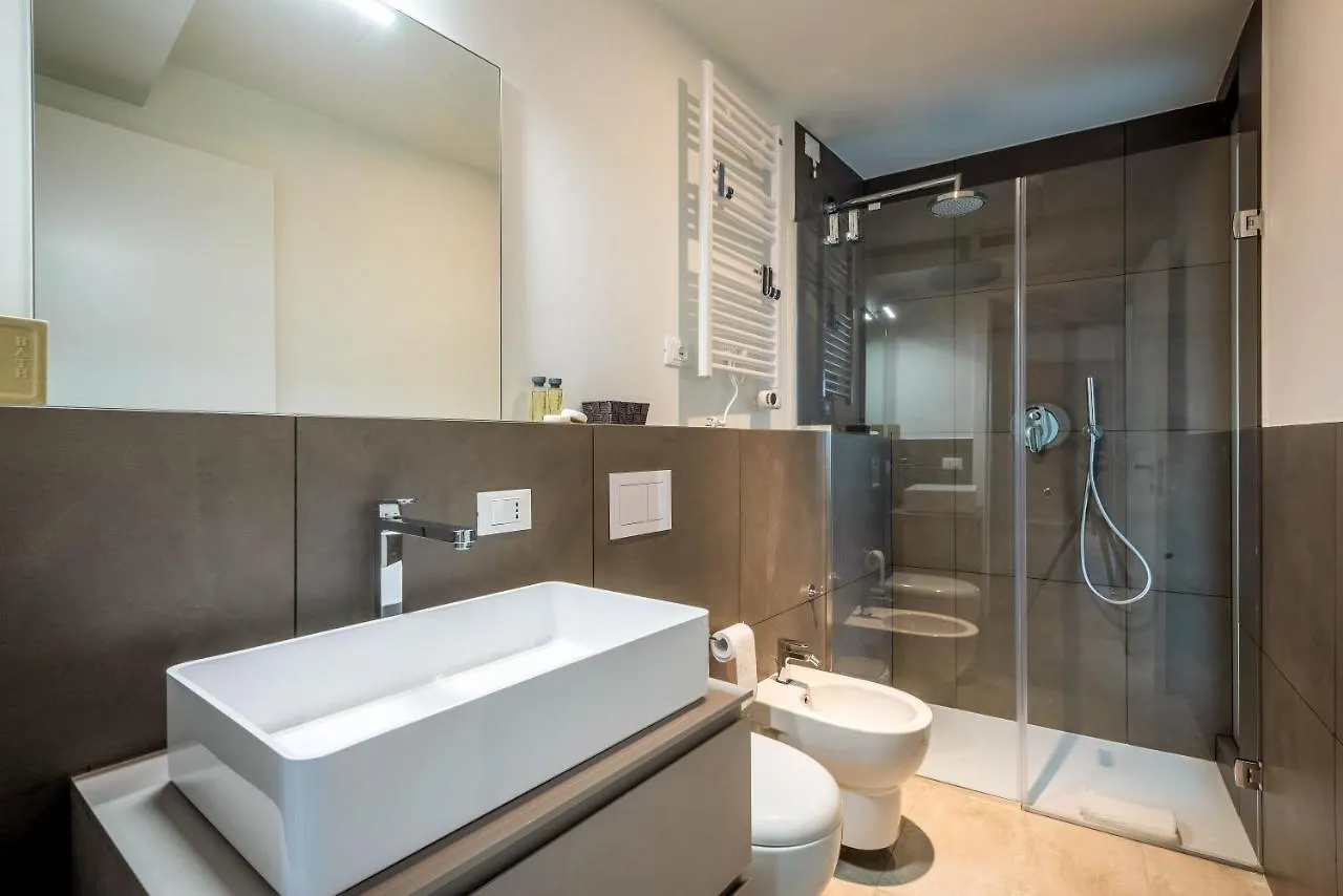 Luvi - De Rolandi - Il Cortile Milano Apartman